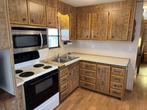 1984 Sundowner Manufactured Home