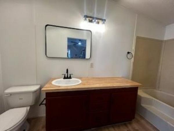 2005 Fleetwood Highland Park Mobile Home