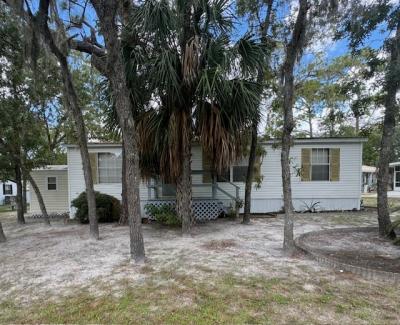 Photo 3 of 49 of home located at 5700 S Oakridge Dr Lot 61 Homosassa, FL 34448