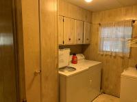 1981 TWIN Manufactured Home