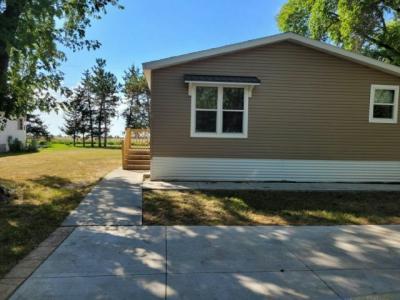 Mobile Home at 9127 State Highway 25 NE, #931 Monticello, MN 55362