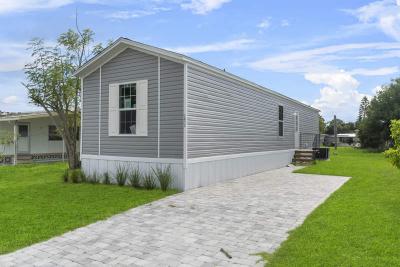 Mobile Home at 1017 N. Yellowstone North Fort Myers, FL 33917