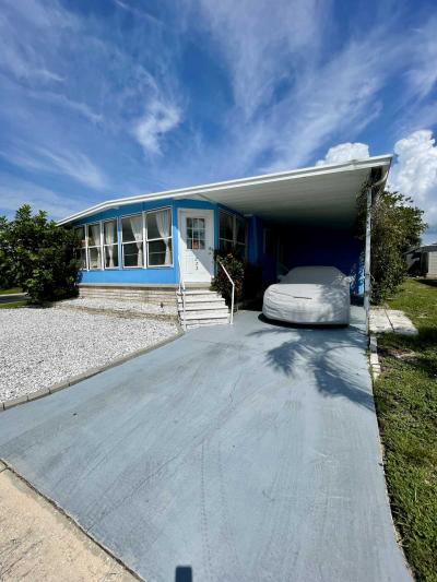 Mobile Home at 39248 Hwy 19 N. Tarpon Springs, FL 34689