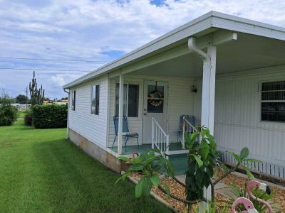 Photo 2 of 8 of home located at 17 Horseshoe Lane Lake Placid, FL 33852