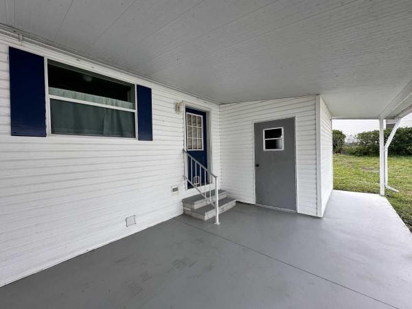 2000 Palm Harbor Manufactured Home