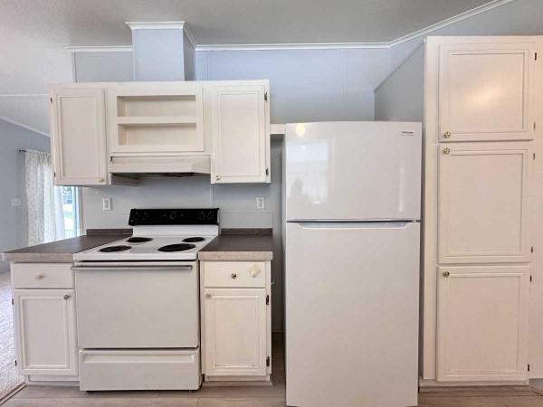 2000 Palm Harbor Manufactured Home