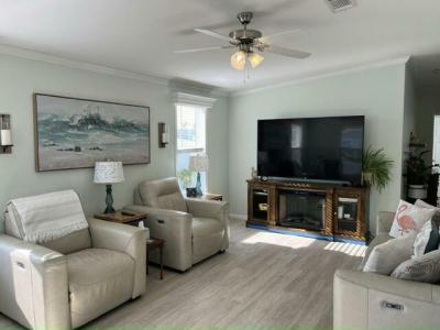 Photo 4 of 20 of home located at 7300 20th Street #267 Vero Beach, FL 32966