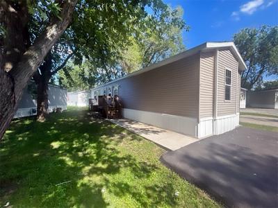 Mobile Home at 4 Hopi Ct Bourbonnais, IL 60914