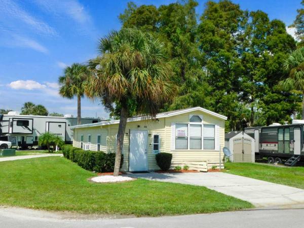 1988 Park Model Manufactured Home