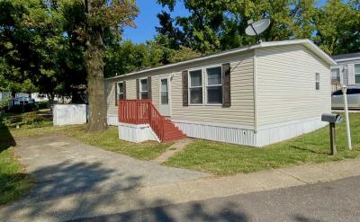 Mobile Home at 3725 N. Peoria Rd. Site 6 Springfield, IL 62702