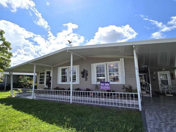 1981  Mobile Home For Sale