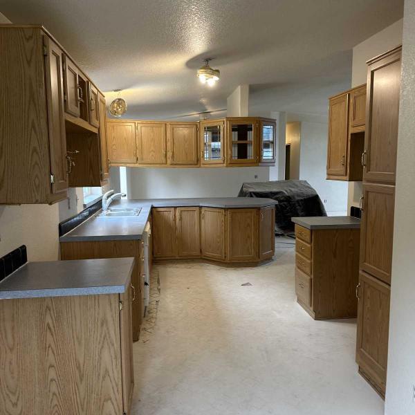 1998 Marketer Pacifica Mobile Home For Sale