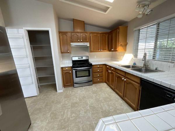 1993 Golden West Manufactured Home