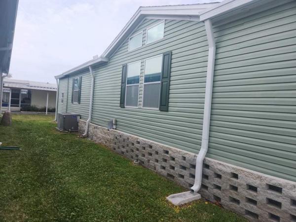 2000 Palm Harbor Manufactured Home