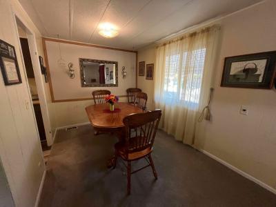 Mobile Home at 4550 Longmeadow Blvd W Lot Lw4550 Saginaw, MI 48603