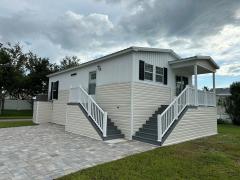 Photo 2 of 13 of home located at 16175 John Morris Rd 93 Fort Myers, FL 33908