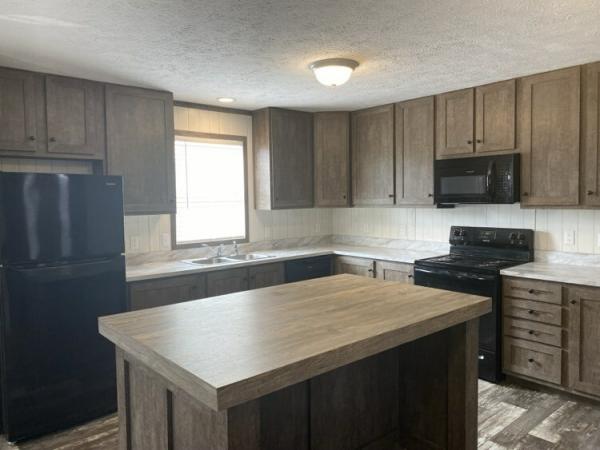 2023 Clayton - Wakarusa Mobile Home