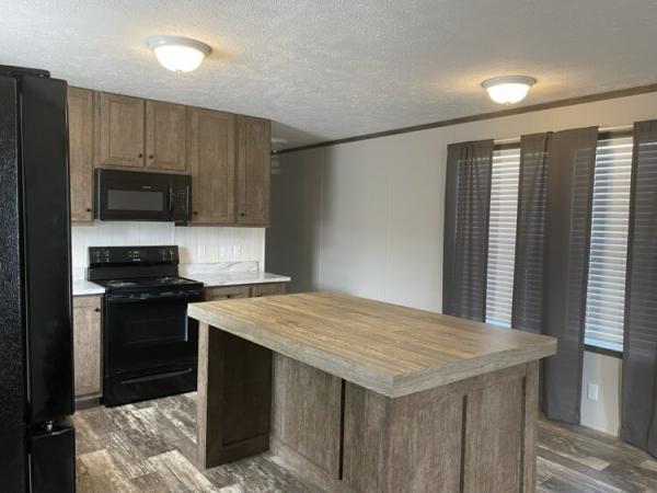 2023 Clayton - Wakarusa Mobile Home