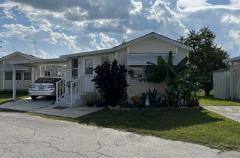 Photo 1 of 21 of home located at 1 Avocado Lane Lot 19 Eustis, FL 32726