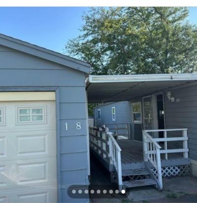 Mobile Home at 1610 E Robinson St. Knoxville, IA 50138