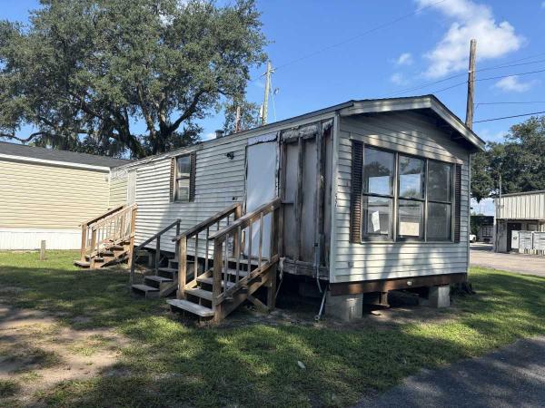 1982  Mobile Home For Sale