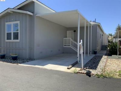 Mobile Home at 178 Sunset Way Pittsburg, CA 94565