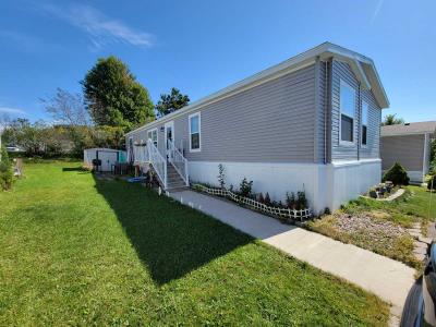 Mobile Home at 1374 Birchview Dr. Maplewood, MN 55119