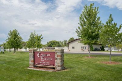 Photo 6 of 7 of home located at 151 Kingsway Dr North Mankato, MN 56003