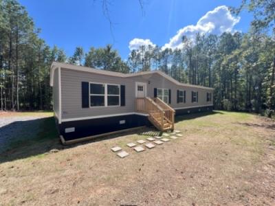 Mobile Home at 15135 Watermelon Road Tuscaloosa, AL 35406