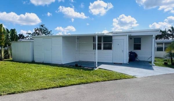 1969 Hillcrest Manufactured Home