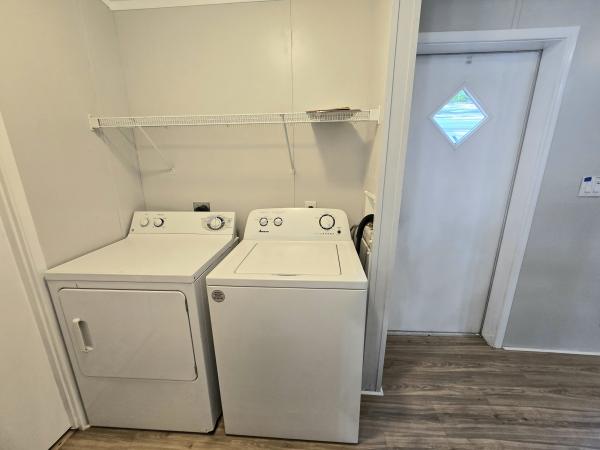 2004 HOME HOME Mobile Home