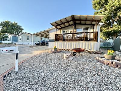 Mobile Home at 1801 W. 92nd Ave #809 Federal Heights, CO 80260