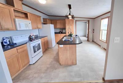 Mobile Home at 200 N 28th St. Lot 115 Fairfield, IA 52556