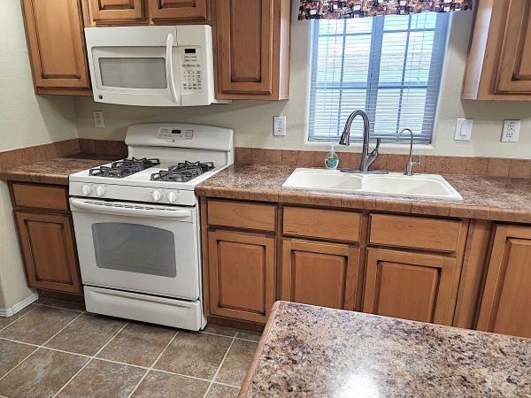 2010 CAVCO DOUBLEWIDE Mobile Home
