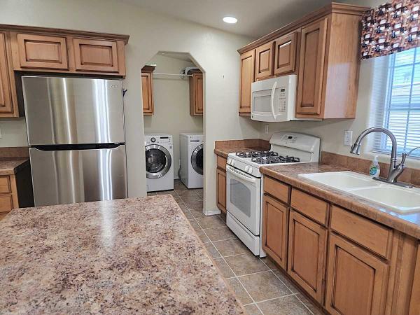 2010 CAVCO DOUBLEWIDE Mobile Home
