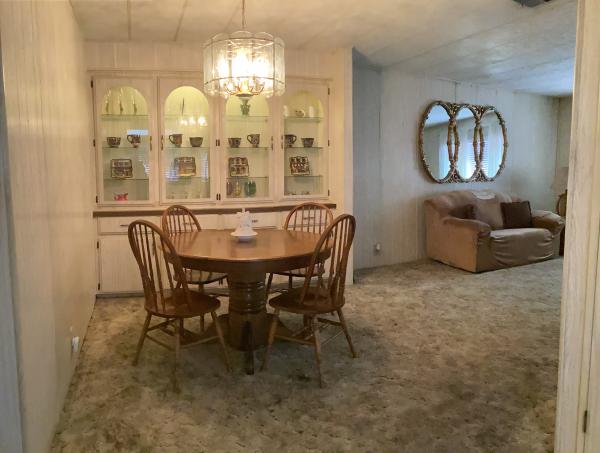 1974 LAPAZ 407 Mobile Home