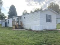 1998 Holly Park mobile Home