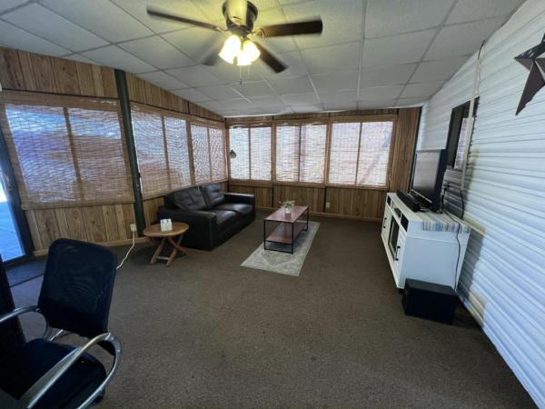 1987 Castle Elega Mobile Home