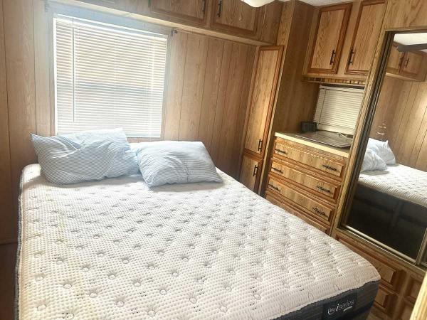 1987 Oakw Mobile Home