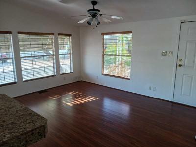 Photo 5 of 25 of home located at 2233E. Behrend Dr. #42 Phoenix, AZ 85024