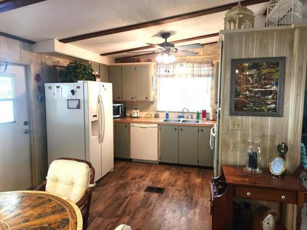 1984 Palm Harbor Manufactured Home