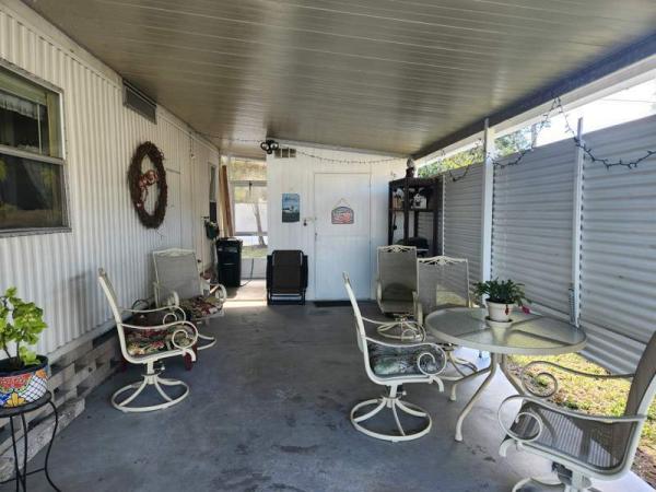 1984 Palm Harbor Manufactured Home