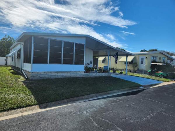 1984 Palm Harbor Manufactured Home