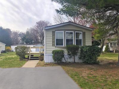 Mobile Home at 164 Barbara Court Spotswood, NJ 08884