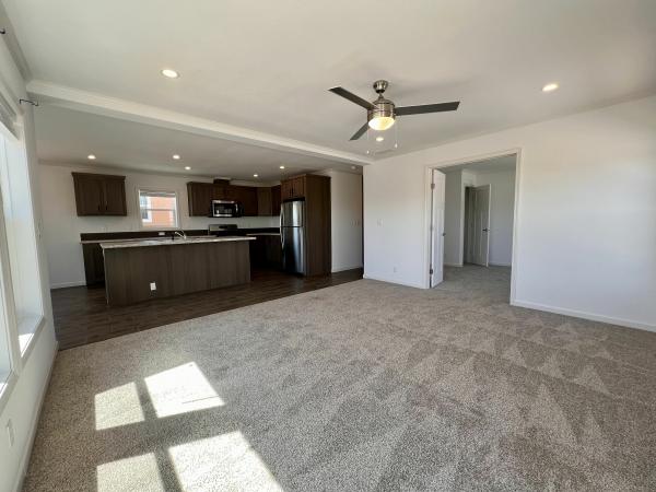 2025 Champion 286432001 Mobile Home