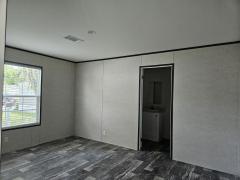 Photo 4 of 6 of home located at 4000 SW 47th Street, #E25 Gainesville, FL 32608