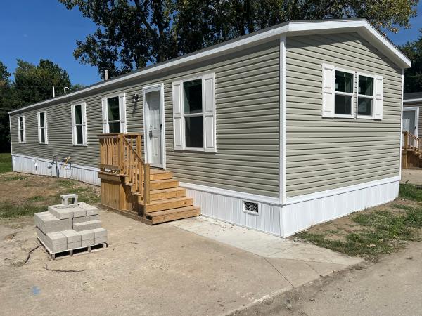 2024 Champion Home Builders, Inc. mobile Home