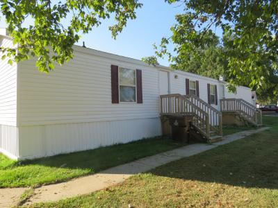 Mobile Home at 1050 Circle Drive Jackson, MI 49201