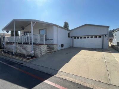 Photo 2 of 17 of home located at 1550 Rimpau Ave. #70 Corona, CA 92881