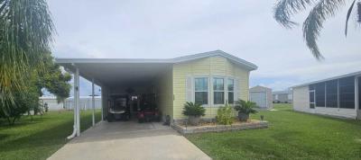 Mobile Home at 523 Sunshine Dr Frostproof, FL 33843